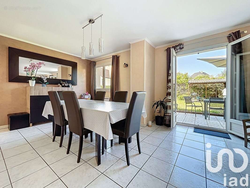 Photo 6 - Maison à OSNY