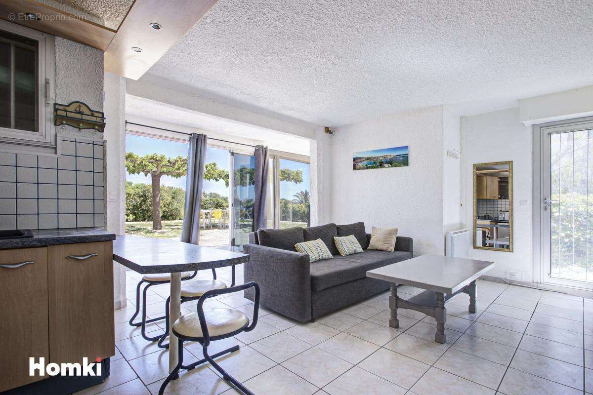 Appartement T3 de 64 m² à Le Barcarès 66420, Rue des Lamparos - photo 2