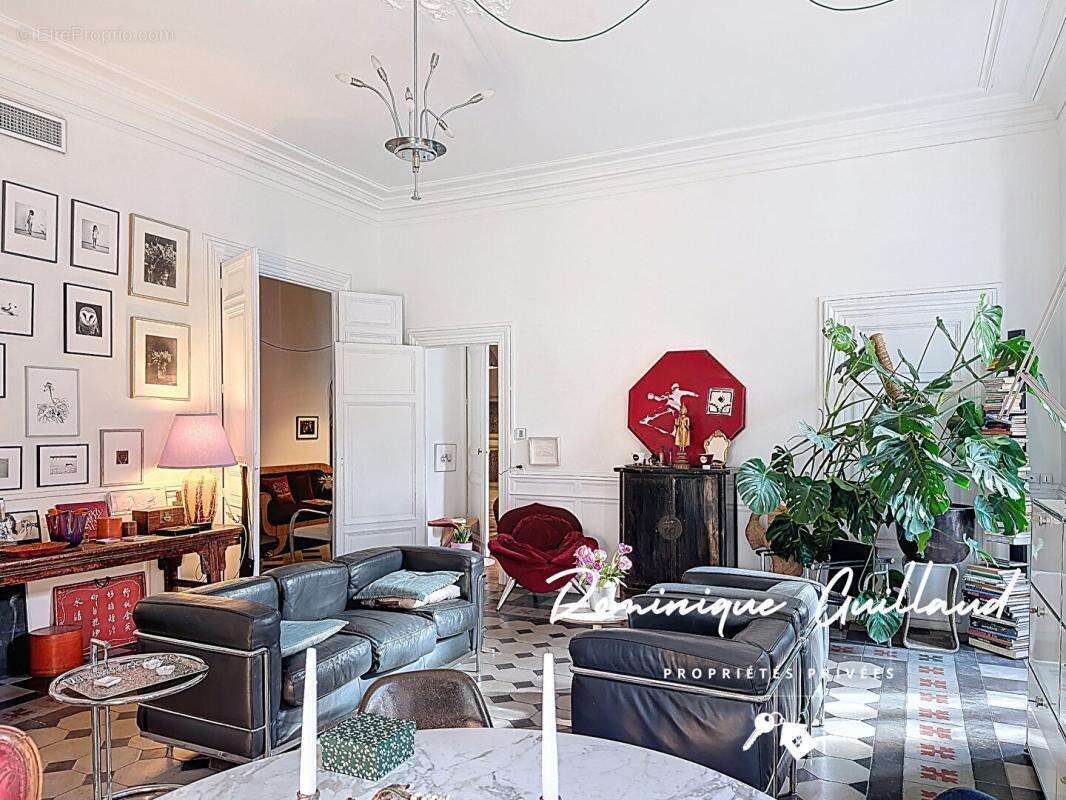 Appartement à NIMES