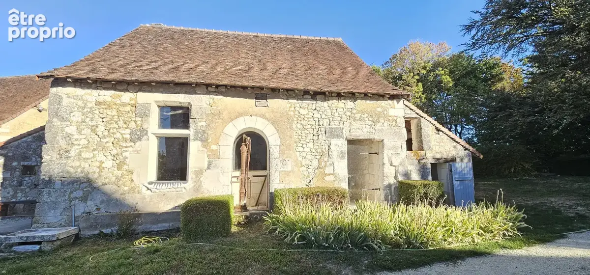 Château du XIIè siècle inscrit aux monuments historiques, dépendances et parc de 2 ha   Sud Touraine - photo 28