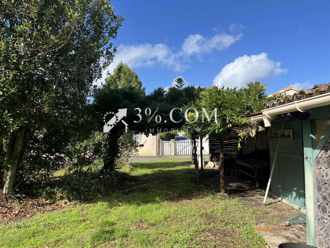 Maison à SAINT-PHILBERT-DE-GRAND-LIEU