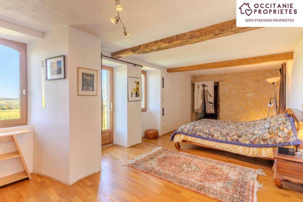 Maison à CUQ-TOULZA