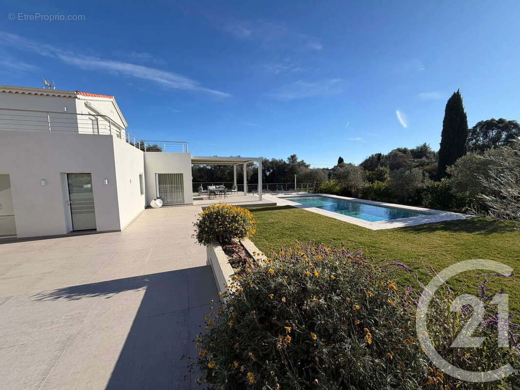 Maison à VILLEFRANCHE-SUR-MER
