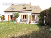 Photo 1 - Maison à CORMEILLES-EN-PARISIS