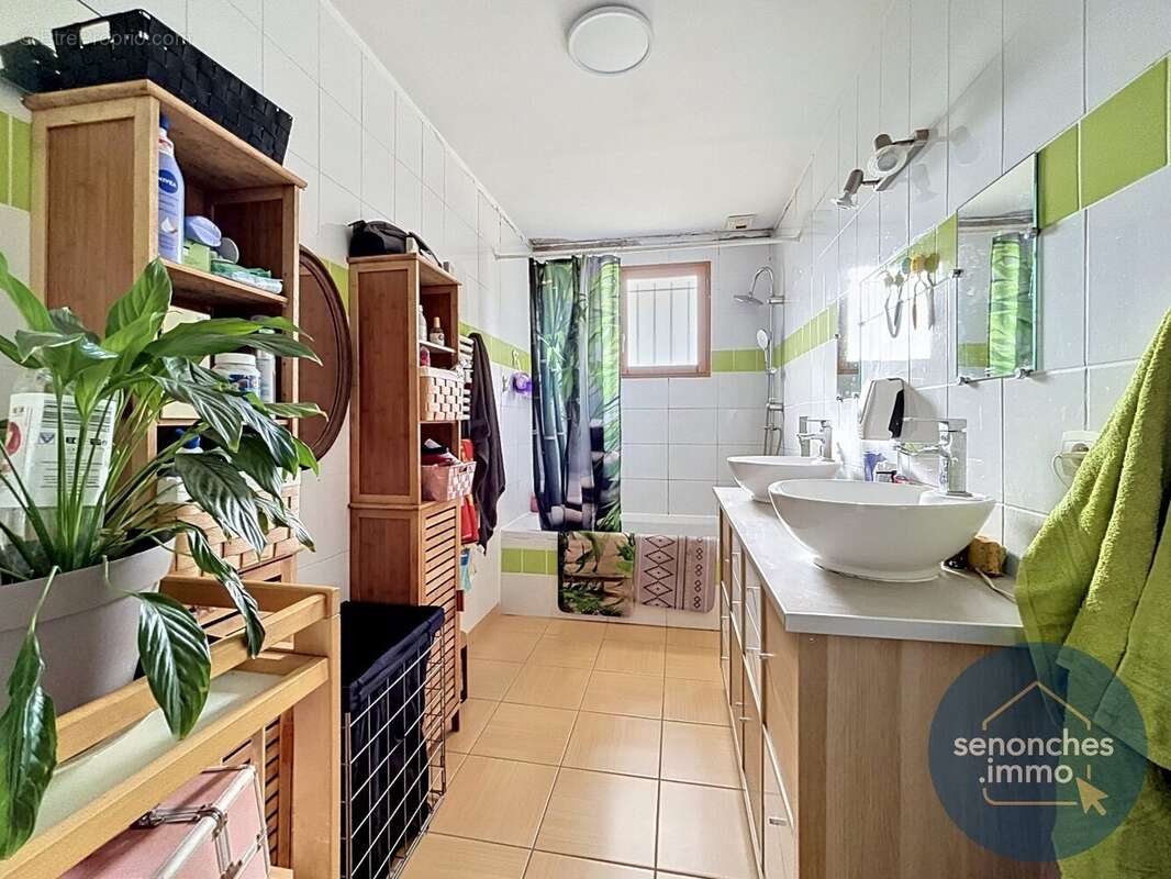 Pavillon de plain-pied 4 chambres  100 m² habitables  terrain de 2 244 m²  environnement calme et verdoyant - photo 18