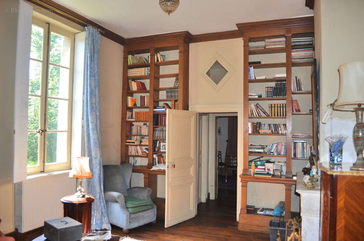 Maison à BRESSOLLES