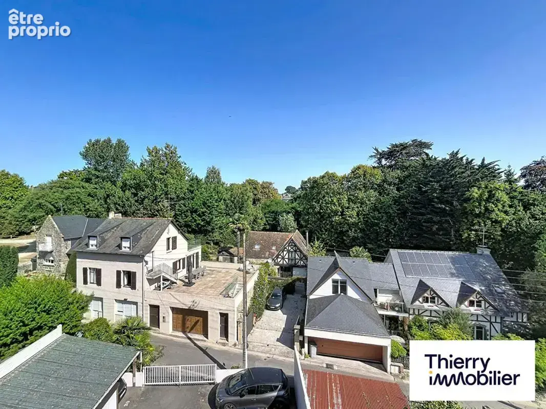DINARD CENTRE - Appartement balcon, cave, parking - photo 9