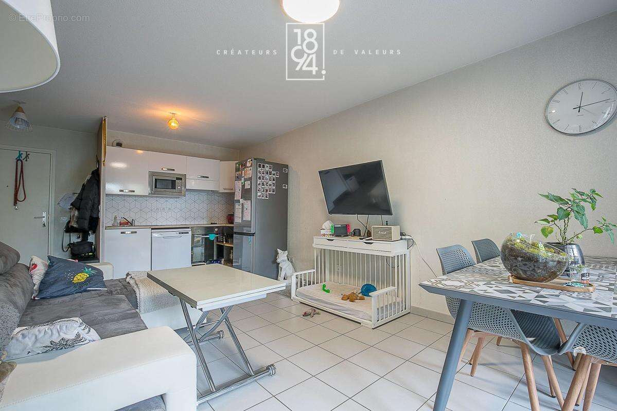Appartement à MARSEILLE-14E