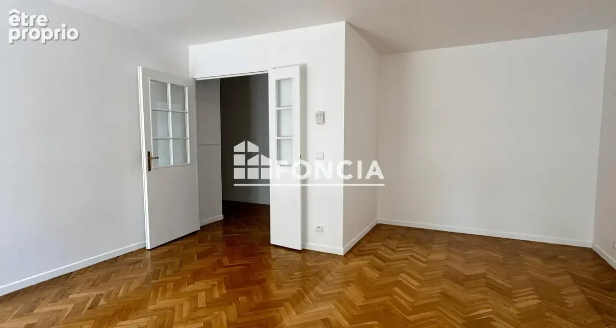 Appartement 4 pièces avec BOX DOUBLE proche gare SANS TRAVAUX - photo 5