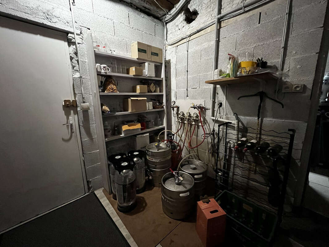 Commerce à CHASSENEUIL-SUR-BONNIEURE