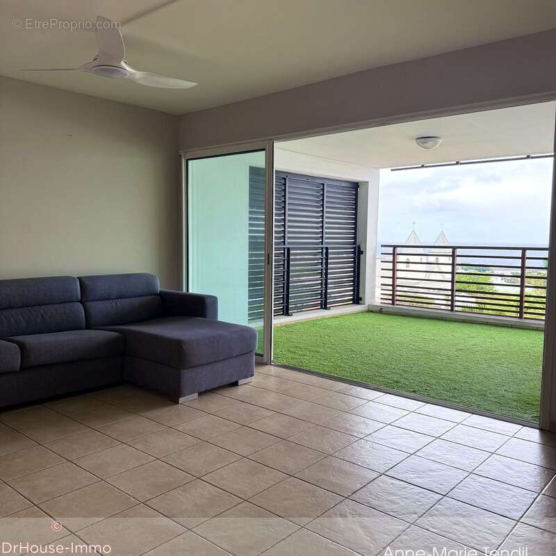 Appartement 66 m² à Saint-Pierre  - photo 15