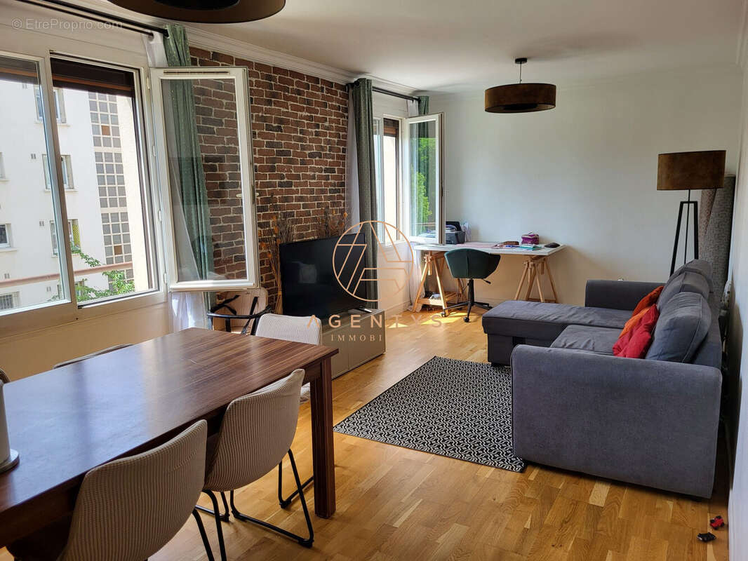 Appartement à CHAMPIGNY-SUR-MARNE