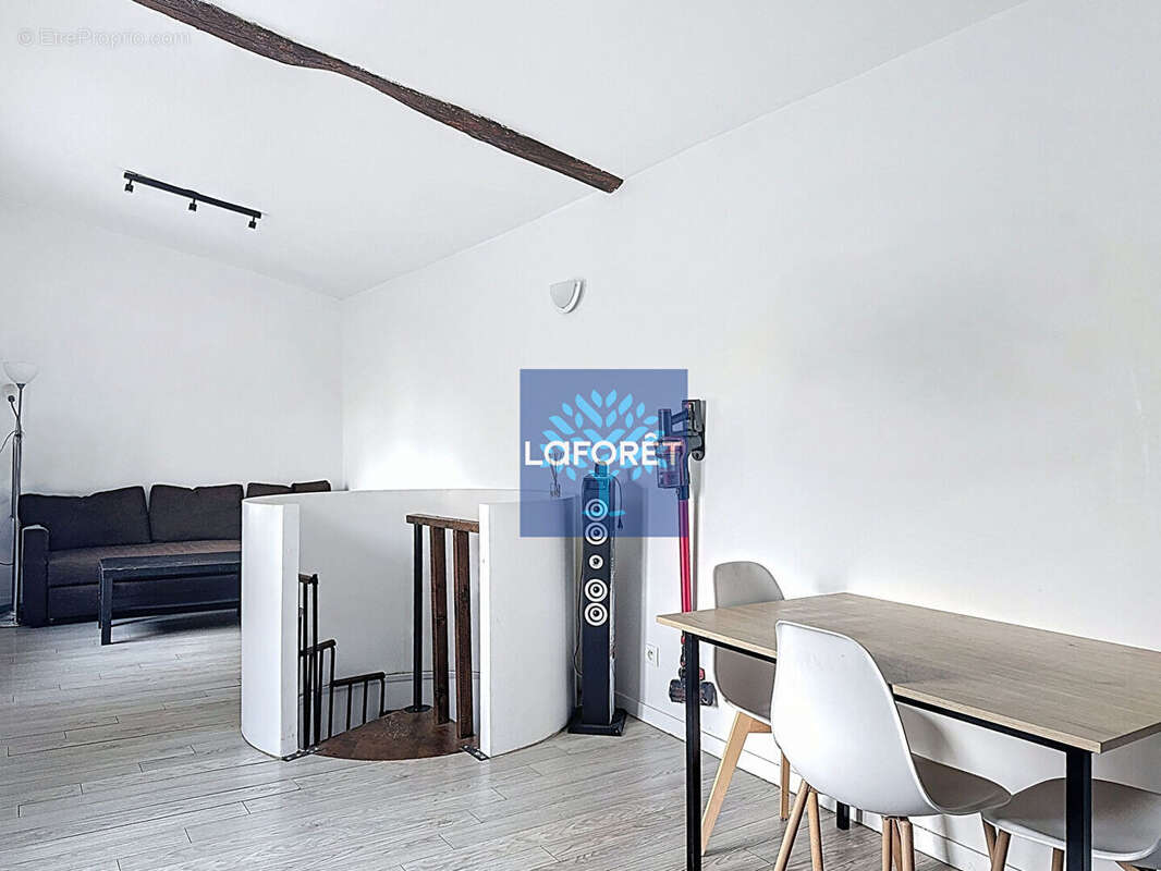 Appartement à OULLINS