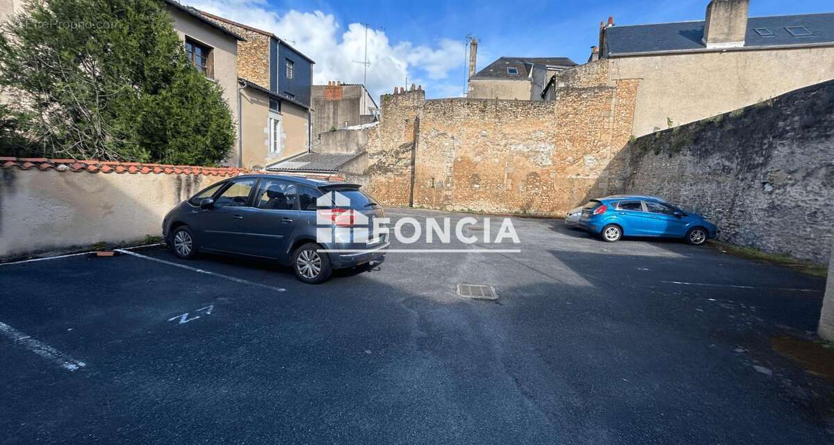 Appartement à POITIERS