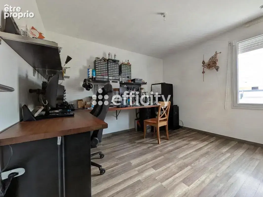 Maison 5 pièces 90 m² à vendre à Mazieres-De-Touraine (37130) - photo 5