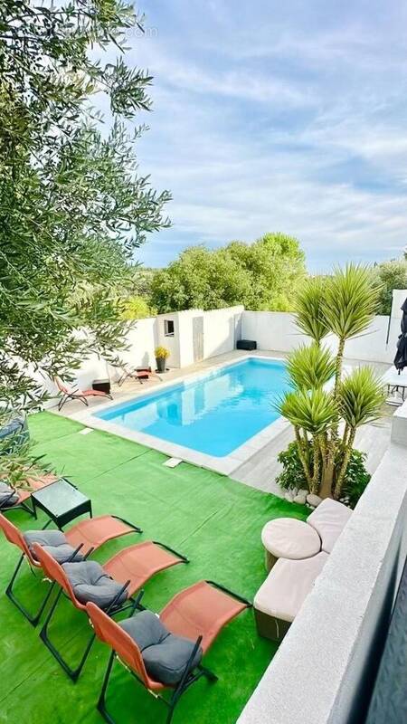 Photo 1 - Maison à MARSEILLE-15E