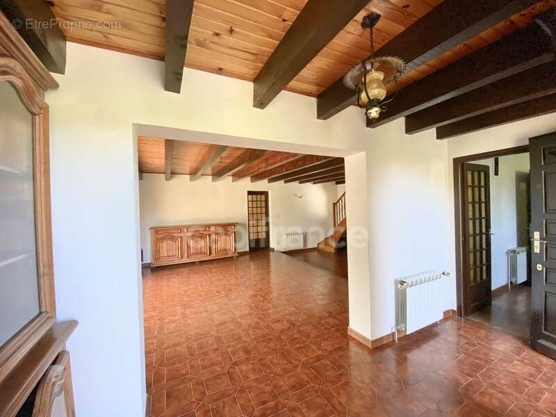 Dpt Gard (30), à vendre Proche Uzès 10mn, maison P4, grand terrain paysagé, piscinable de 1620m2 - photo 6