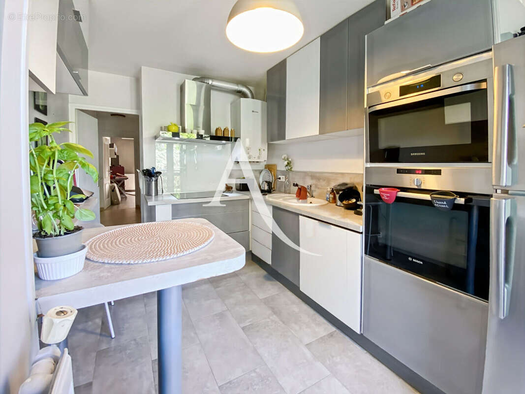 Appartement Bois d'Arcy 4 pièces 3 chambres. - photo 2