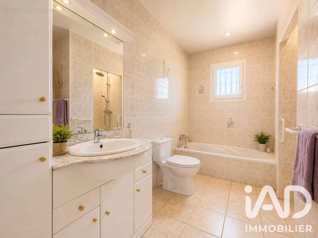 Maison 113 m² à Bouillac  - photo 6