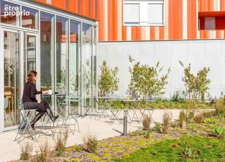 INVESTISSEMENT LOCATIF  MASSY  Résidence d'Affaires Adagio Access Paris Massy Gare TGV - 6,3 % de rentabilité - photo 11