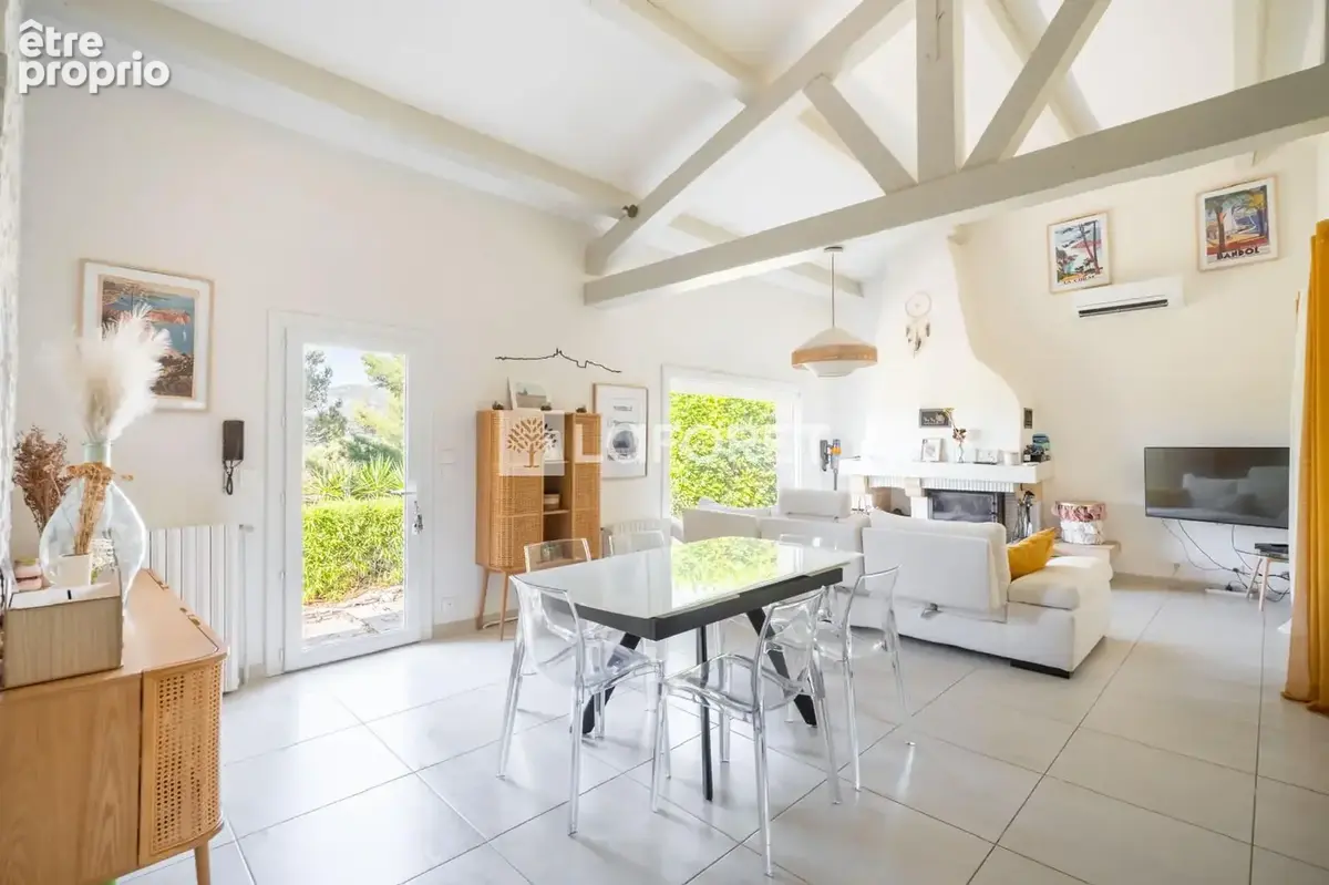 Maison La Penne Sur Huveaune - T6 - photo 8
