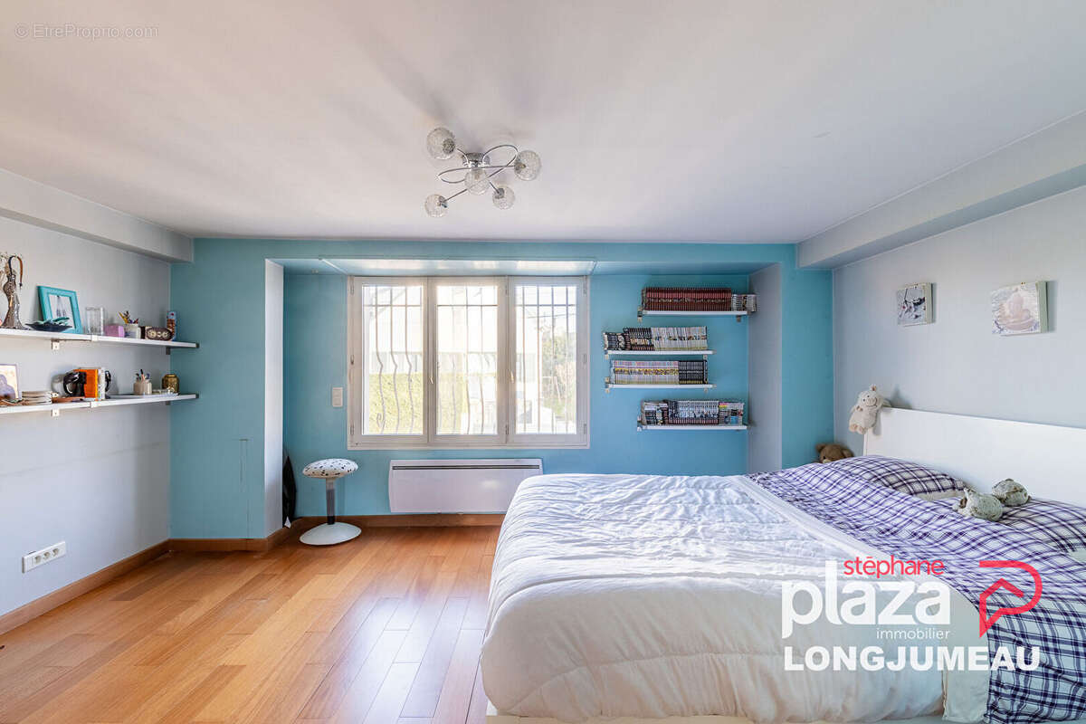 Maison à LONGJUMEAU