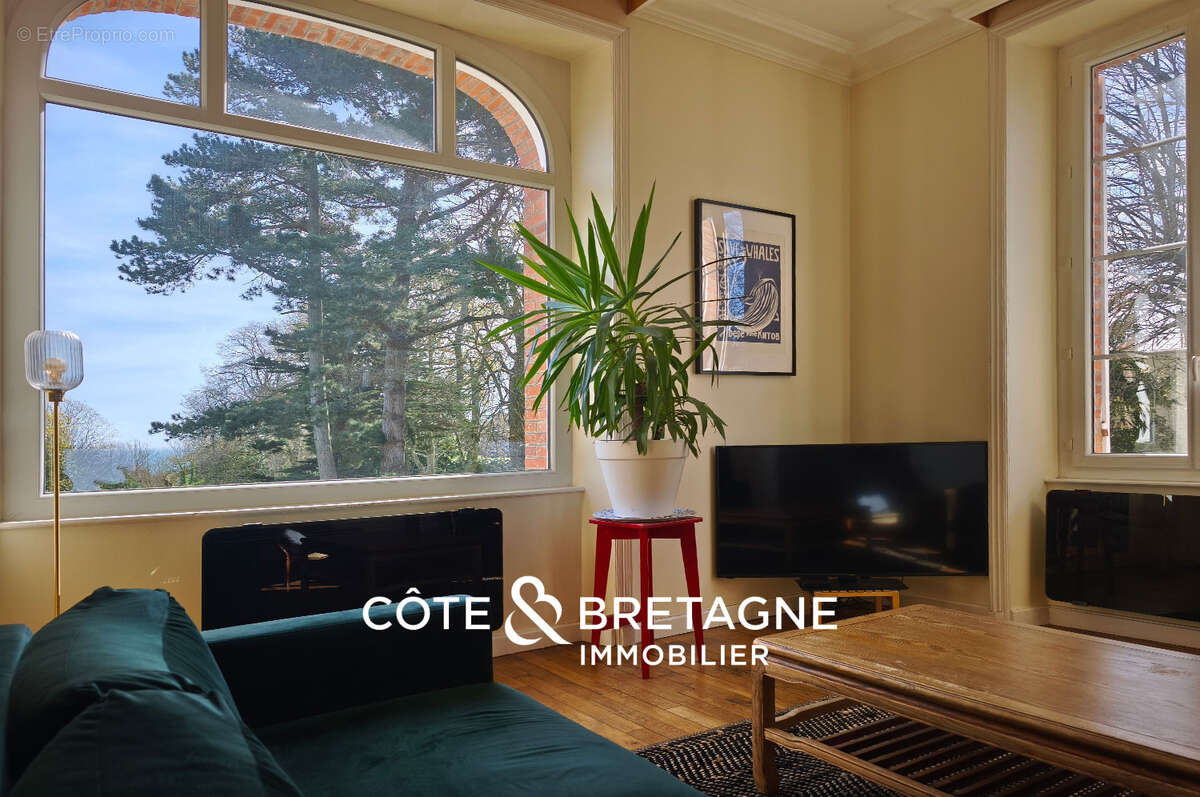 Appartement à ETABLES-SUR-MER