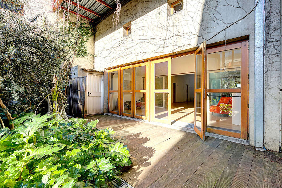 Appartement à IVRY-SUR-SEINE