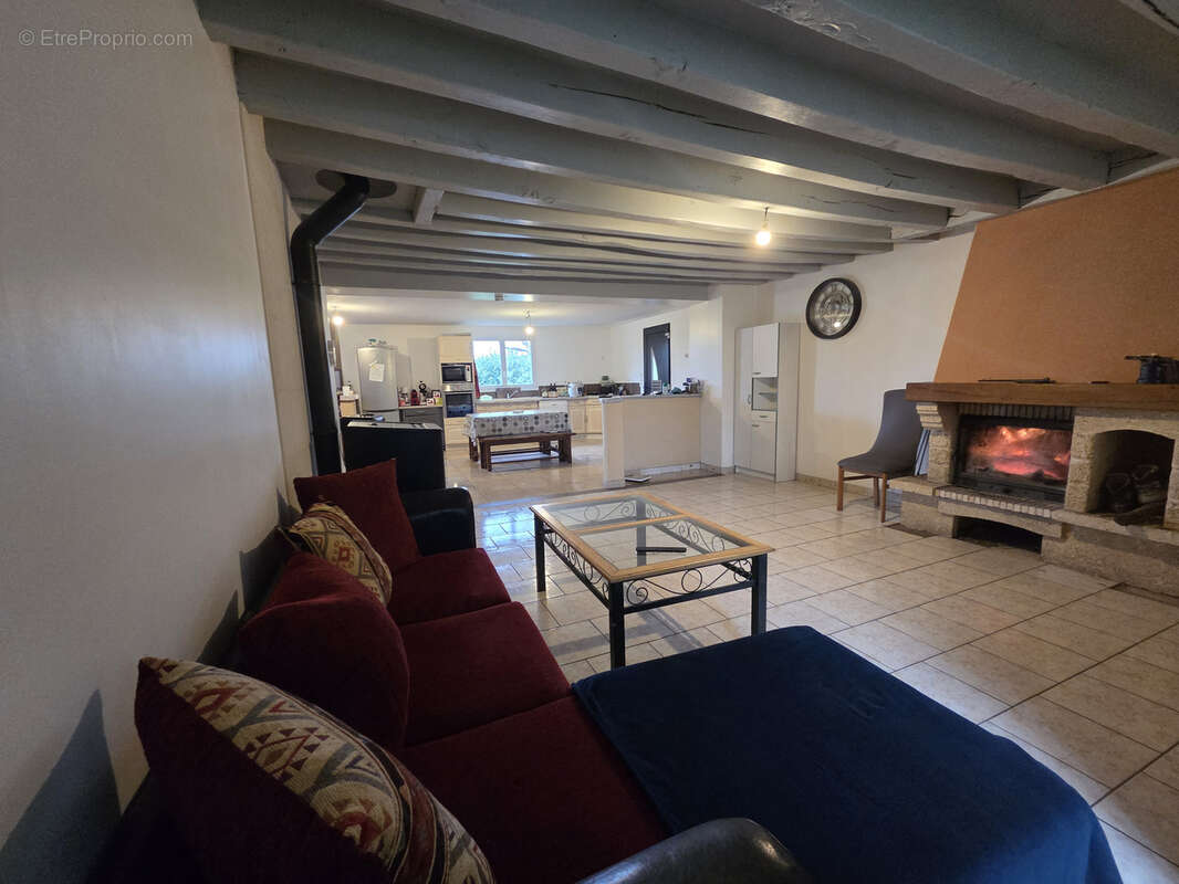 Maison à PARIGNE-L'EVEQUE