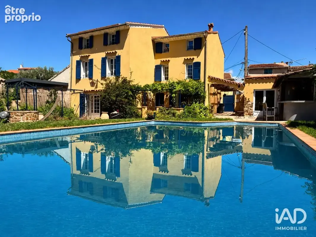 Photo 1 - Maison à SIX-FOURS-LES-PLAGES