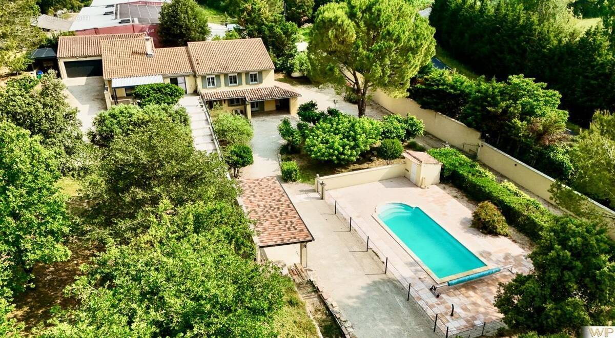 Maison à VACQUEYRAS