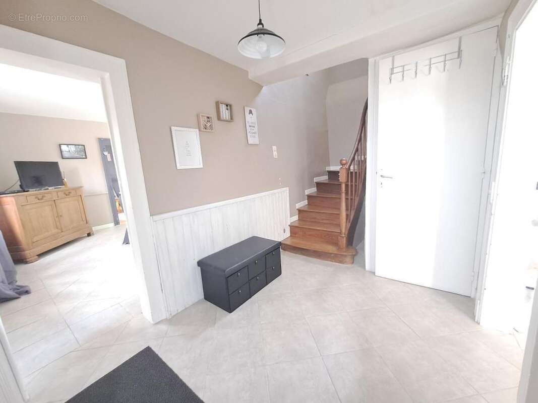 Maison 120 m² à Le Bosc-Renoult  - photo 2