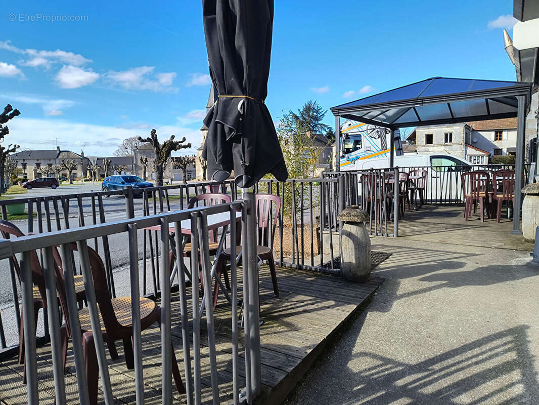 Maison à SAINT-SULPICE-LAURIERE