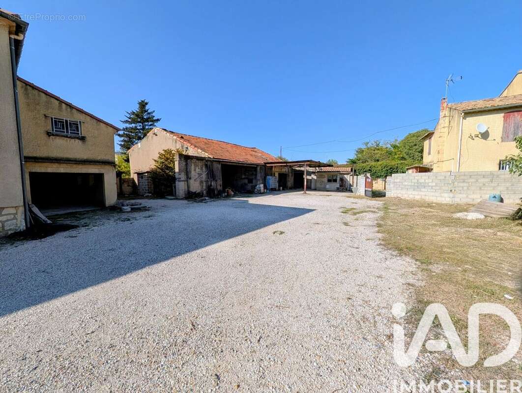 Photo 5 - Appartement à SORGUES