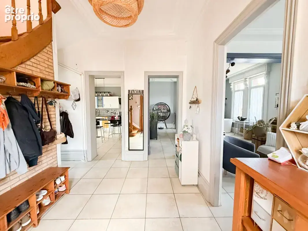 Liévin, 62800, maison bourgeoise, 6 chambres, jardin, garage - photo 8