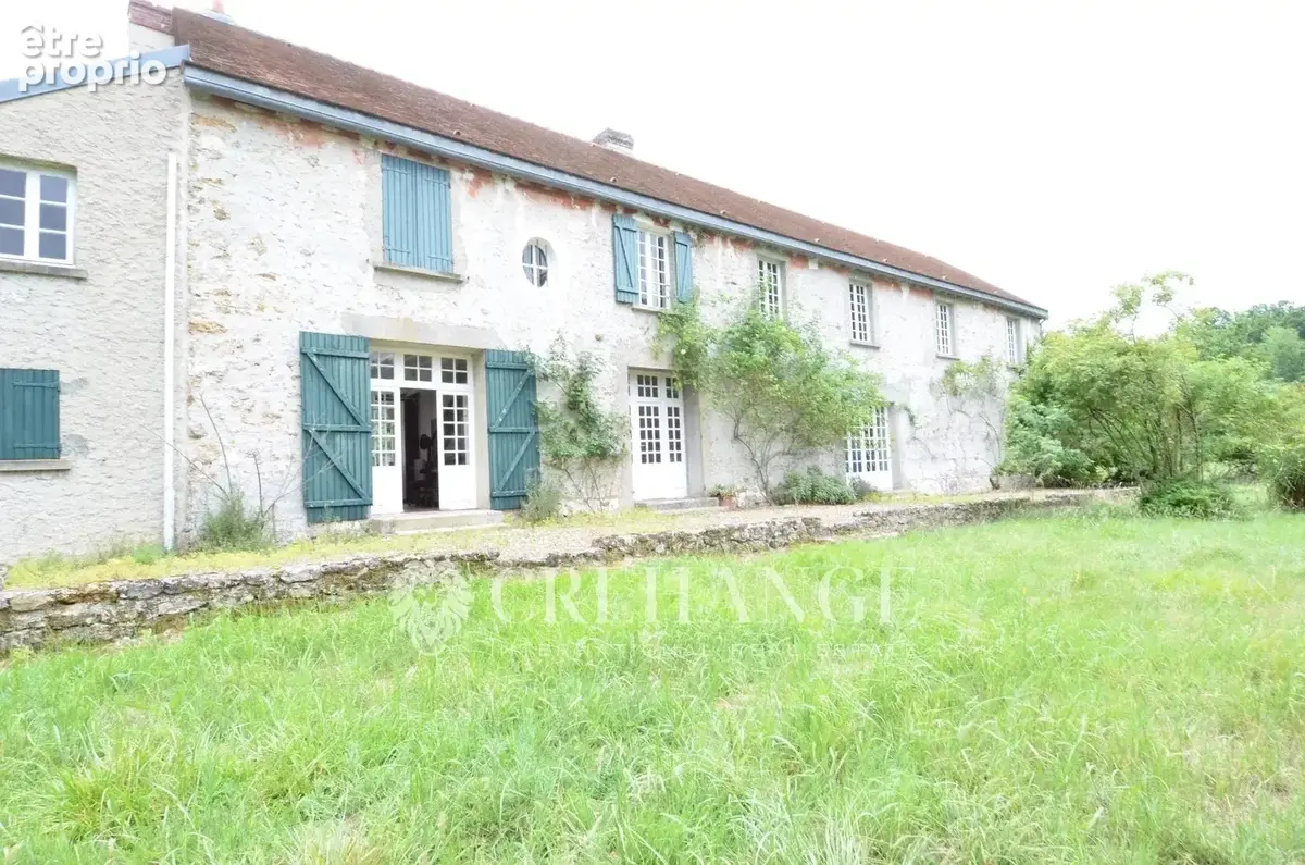 Domaine forestier de 29 ha avec bâtisse et dépendancesde 308 m². - photo 5