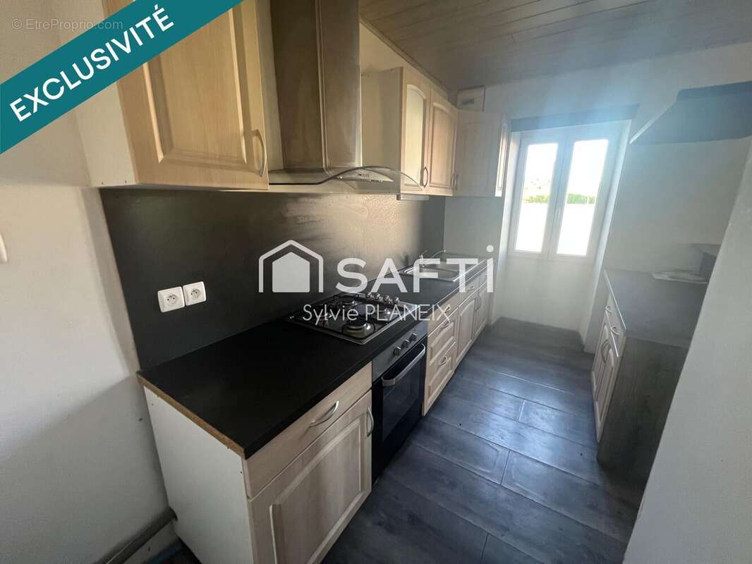 Maison 58 m² à Merinchal  - photo 5