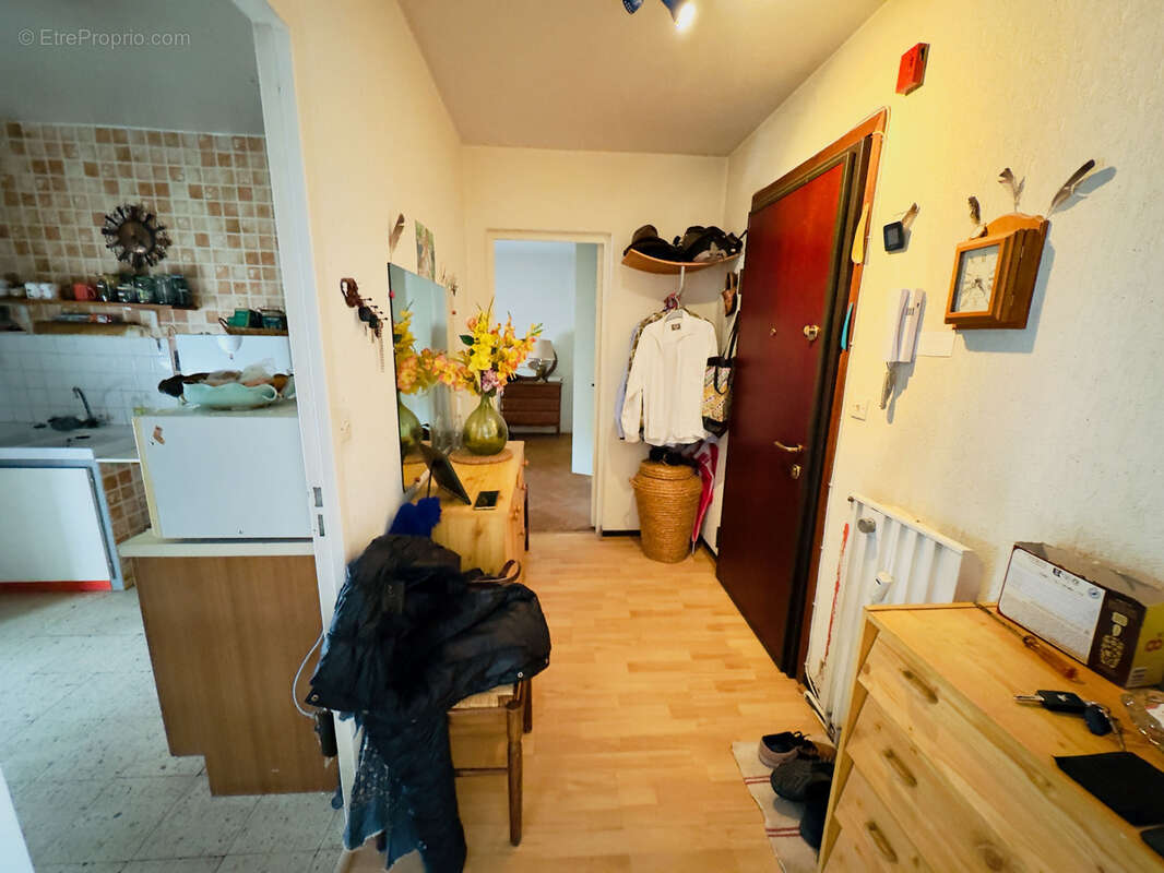 Autre à SAINT-ETIENNE