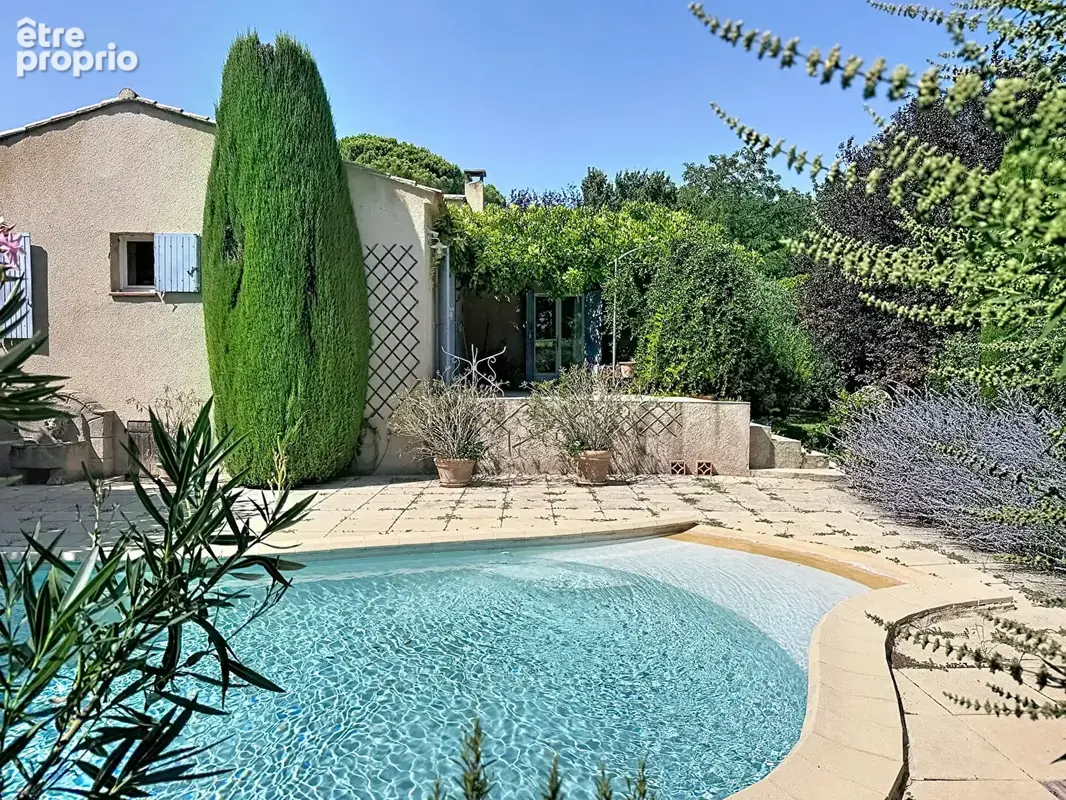 Maison à CUCURON
