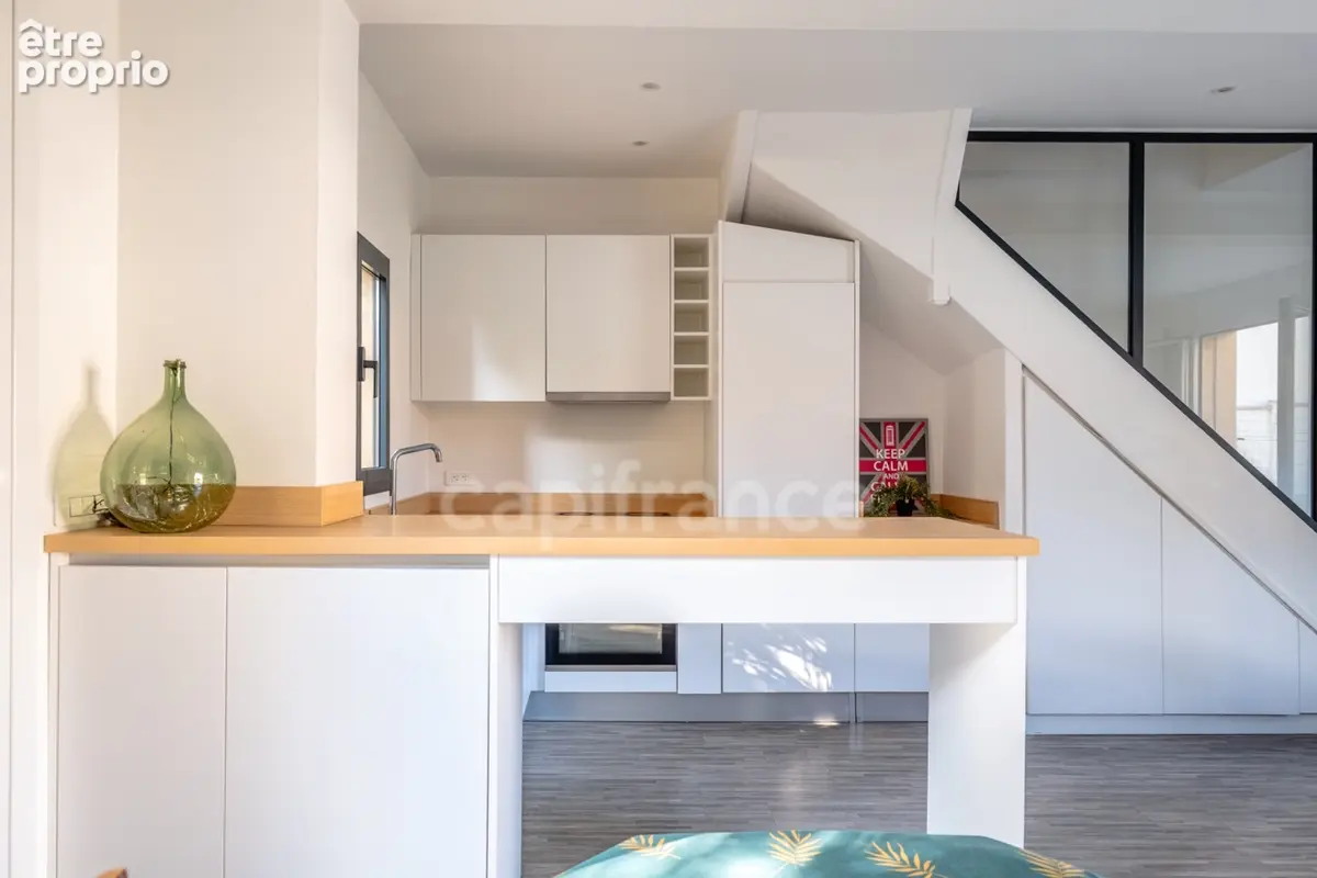 Versailles, A VENDRE MAISON RENOVEE  de 110 m2 au sol- 4 chambres- JARDIN- CALME et proximité des commodités - photo 8