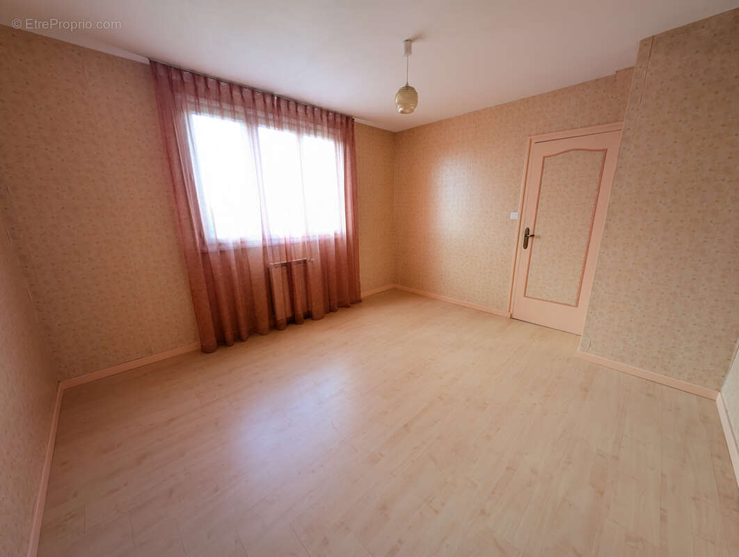NOUVEAUTÉ   Maison familiale avec beau potentiel au cœur de Janzé - photo 9