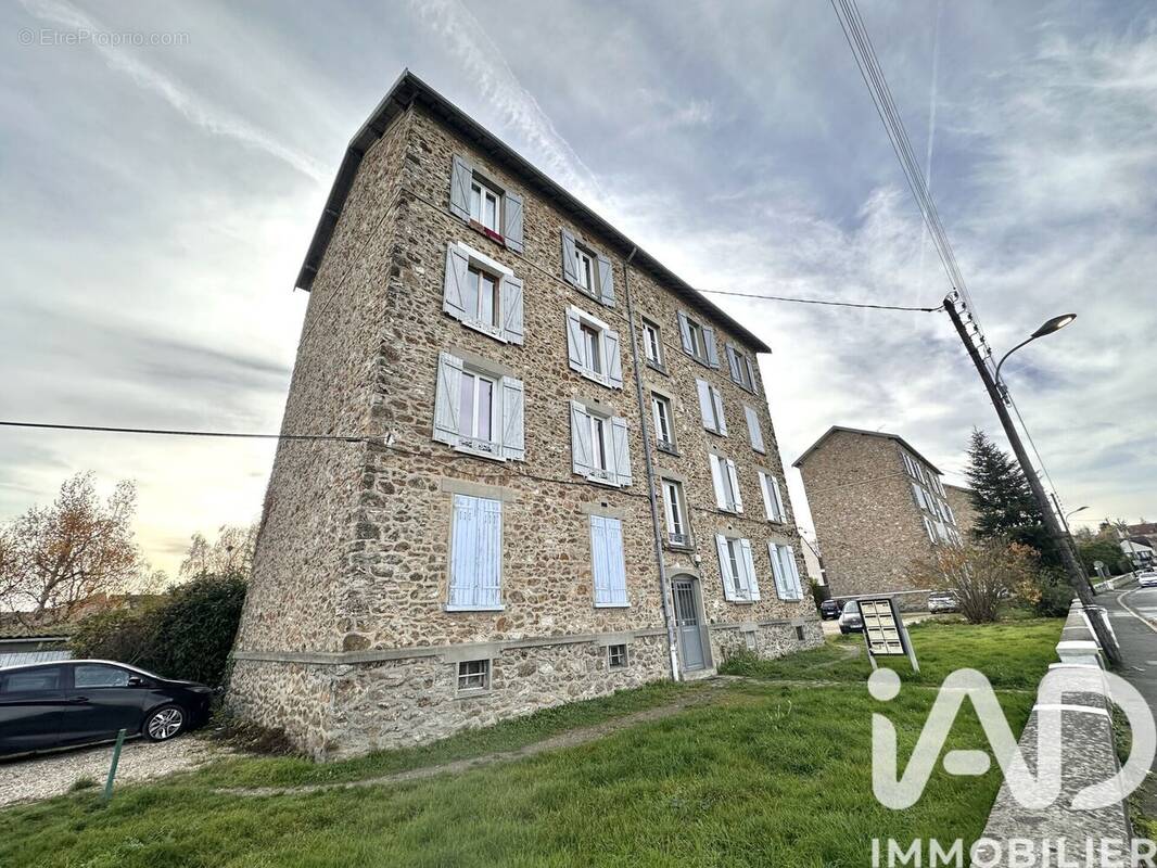 Photo 1 - Appartement à VILLABE