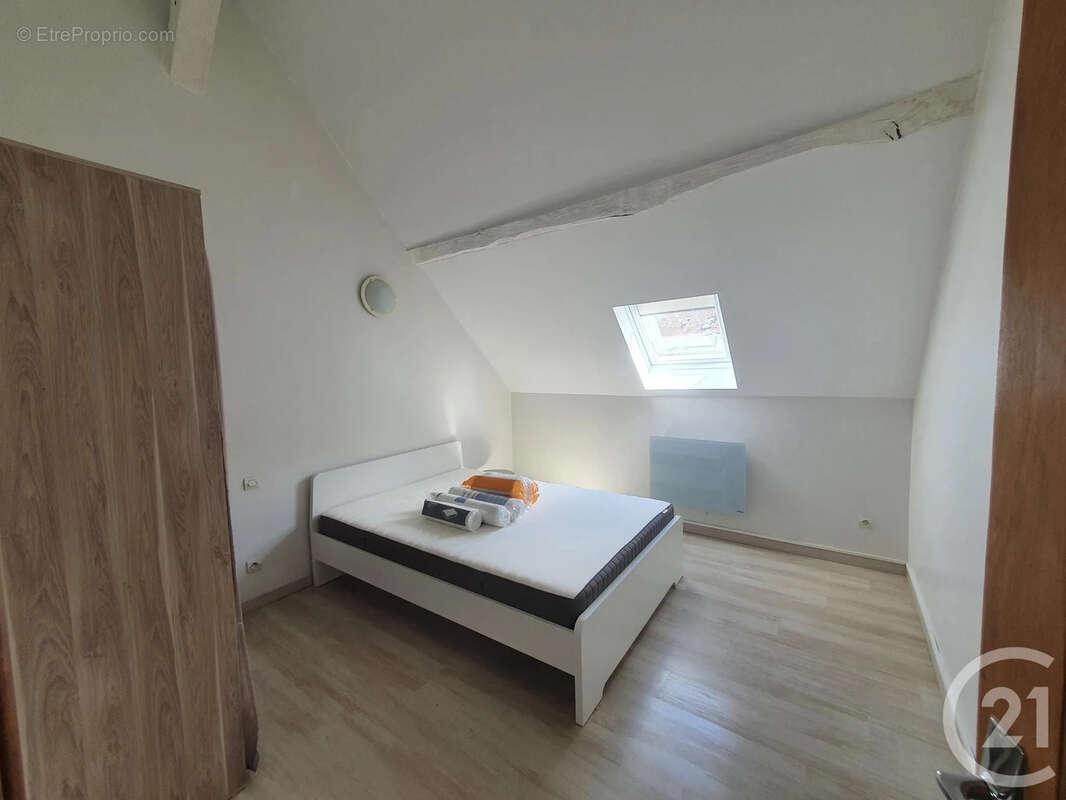 Appartement 33 m² à Brie-Comte-Robert  - photo 8