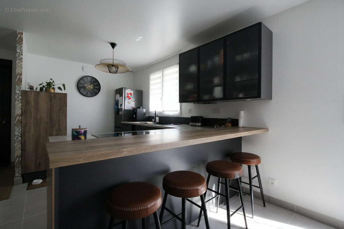 Maison 149 m² à Guyancourt  - photo 4