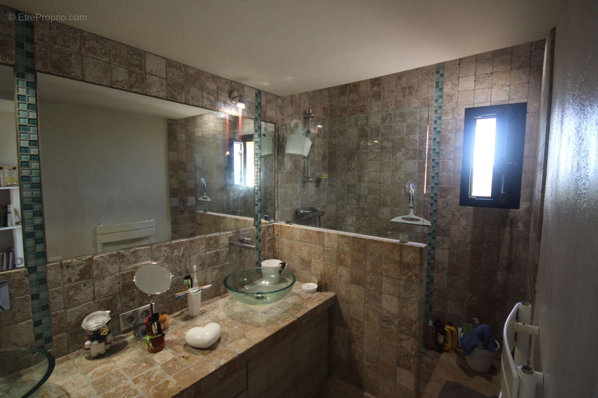 Maison à LA CADIERE-D&#039;AZUR