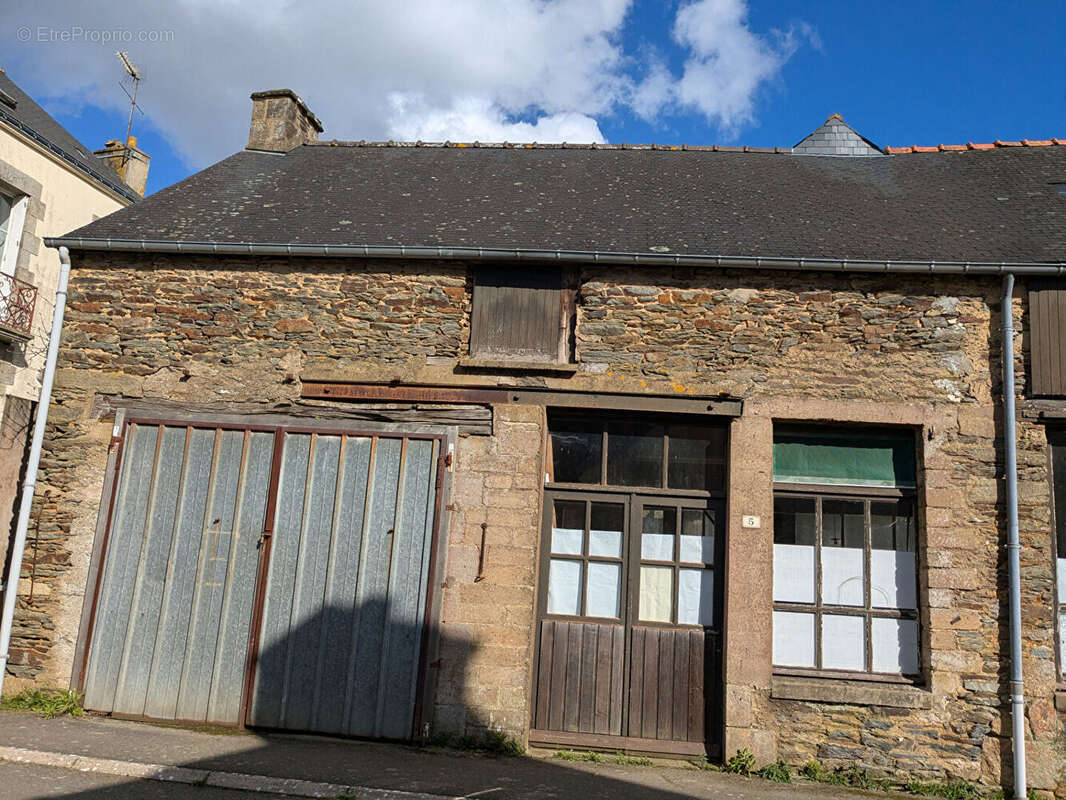 Maison à LANOUEE