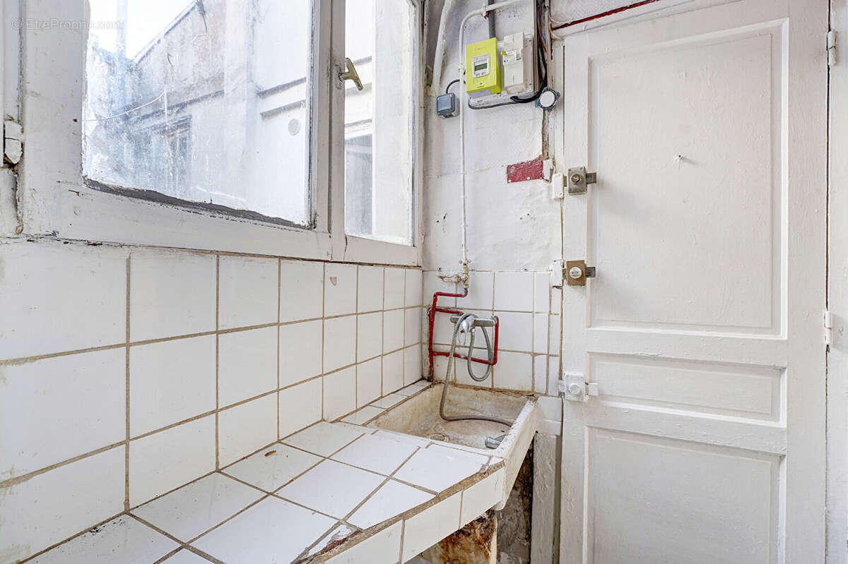 Appartement à PARIS-18E