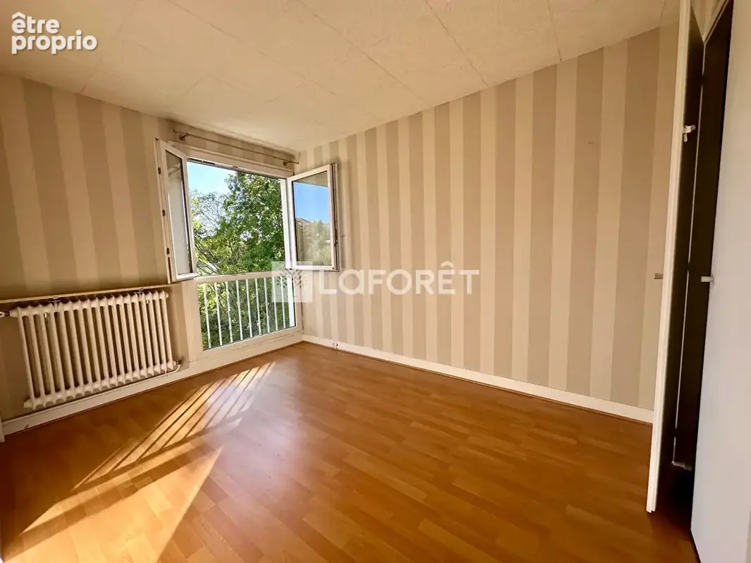 Appartement Bry Sur Marne 4 pièce(s) 76,43 m2 - photo 5