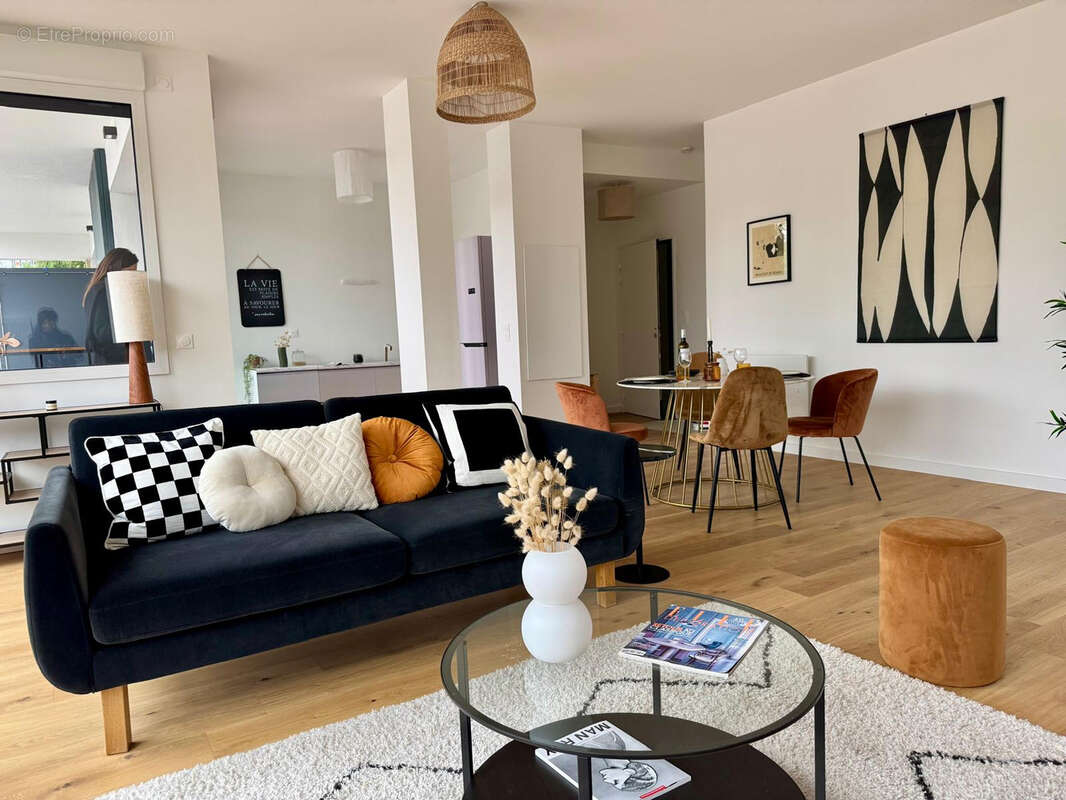 Appartement à BORDEAUX