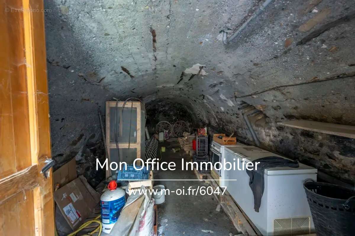 Maison à CHATEAUROUX-LES-ALPES